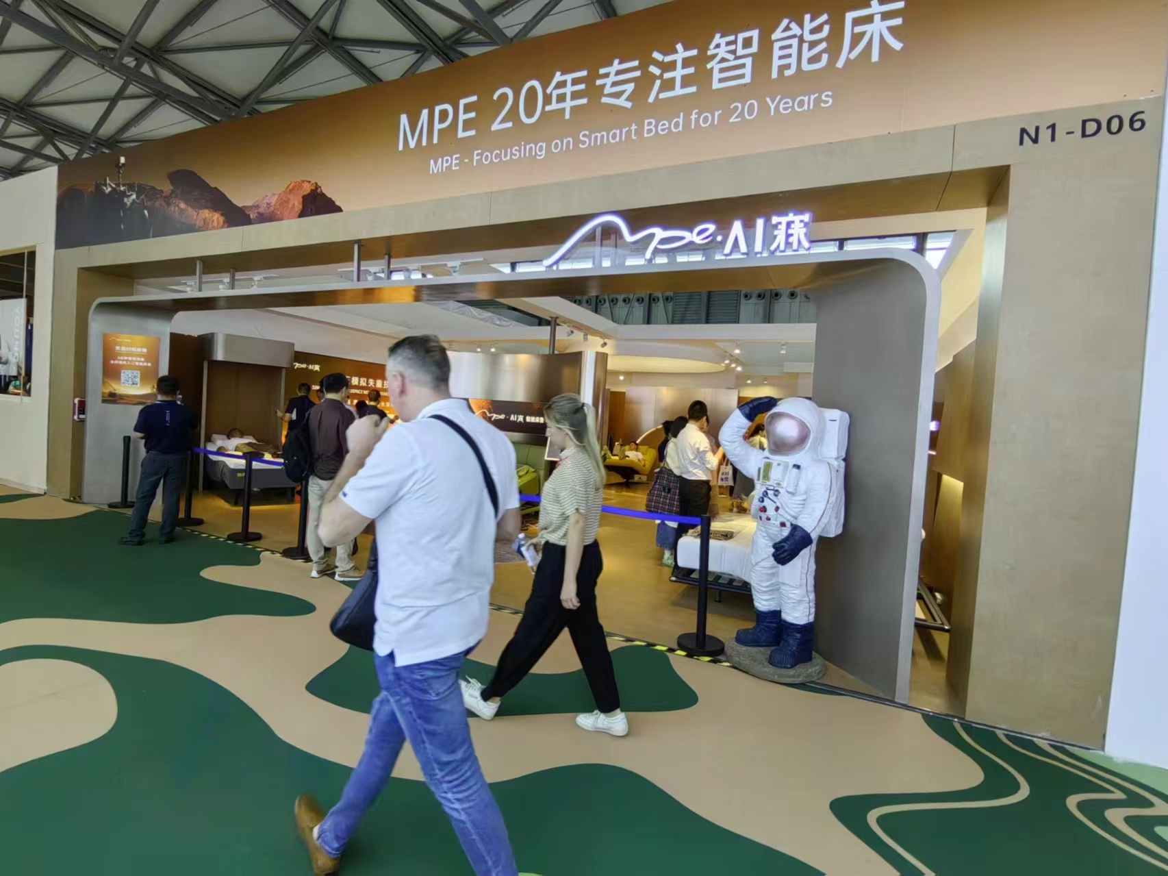 We attended the 29th China International Furniture EXPO in Shanghai during September 10-13 at Stand 